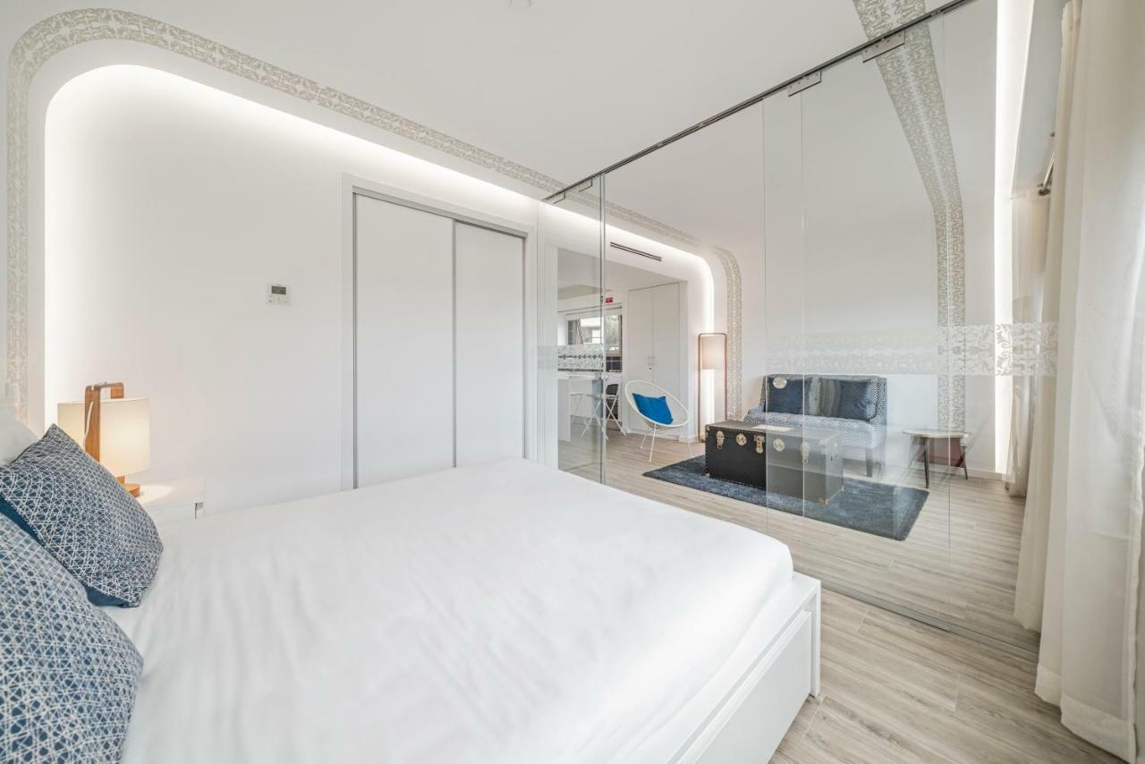 Drapes Design Apartments By An Island Apart Funchal  Luaran gambar