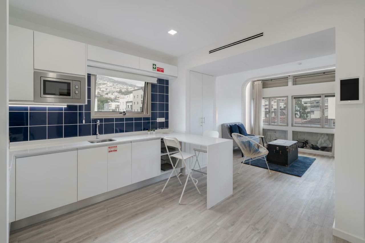 Drapes Design Apartments By An Island Apart Funchal  Luaran gambar