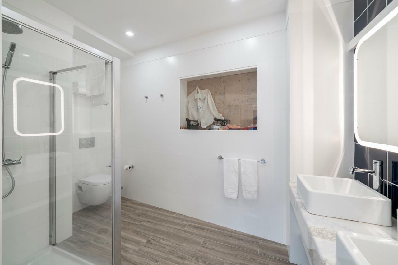 Drapes Design Apartments By An Island Apart Funchal  Luaran gambar
