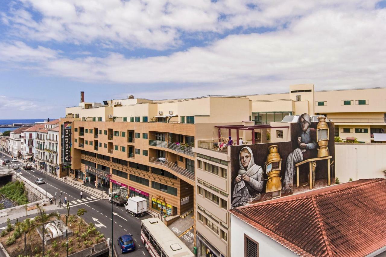 Drapes Design Apartments By An Island Apart Funchal  Luaran gambar